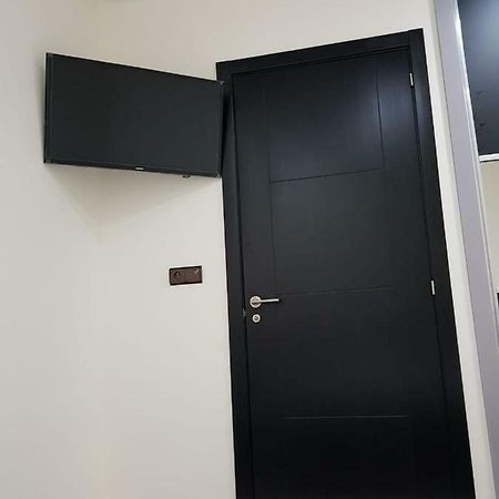 Saramica Seaside Apartment Фнидек Екстериор снимка